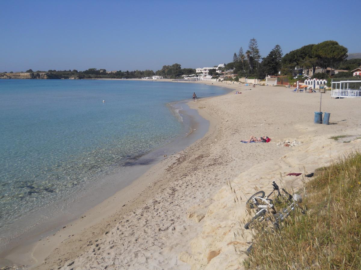 White Beach Beb Фонтане Бианче Екстериор снимка