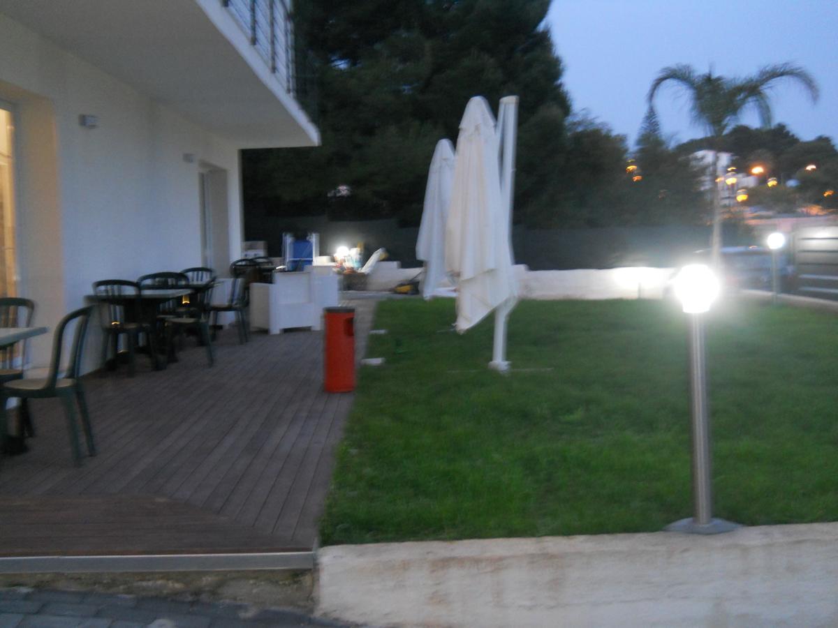 White Beach Beb Фонтане Бианче Екстериор снимка