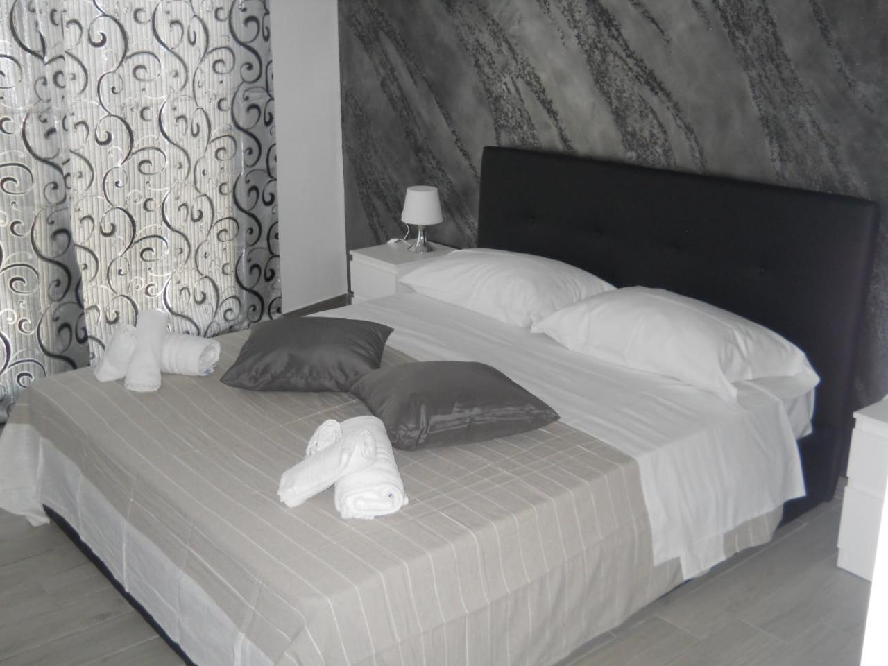 White Beach Beb Фонтане Бианче Екстериор снимка